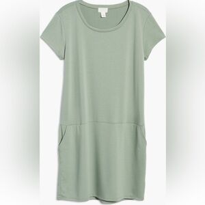 Caslon Short Sleeve Drop Waist Scoop Neck Shift Dress with Pockets Sage Green